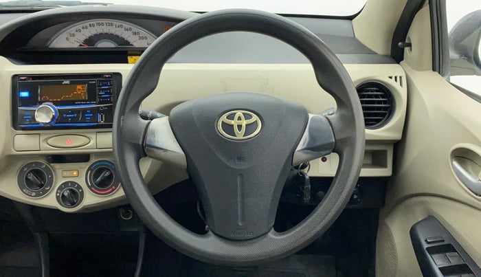 2012 Toyota Etios Liva GD SP, Diesel, Manual, 1,25,202 km, Steering Wheel Close Up