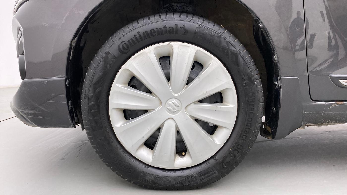 2018 Maruti Ertiga VDI SHVS, Diesel, Manual, 1,06,110 km, Left Front Wheel