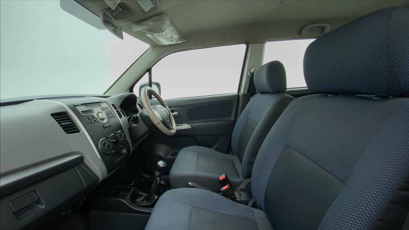 2011 Maruti Wagon R 1.0 VXI, Petrol, Manual, 45,068 km, Right Side Front Door Cabin