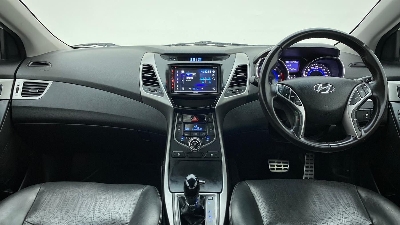2015 Hyundai New Elantra 1.6 SX AT, Diesel, Automatic, 85,790 km, Dashboard