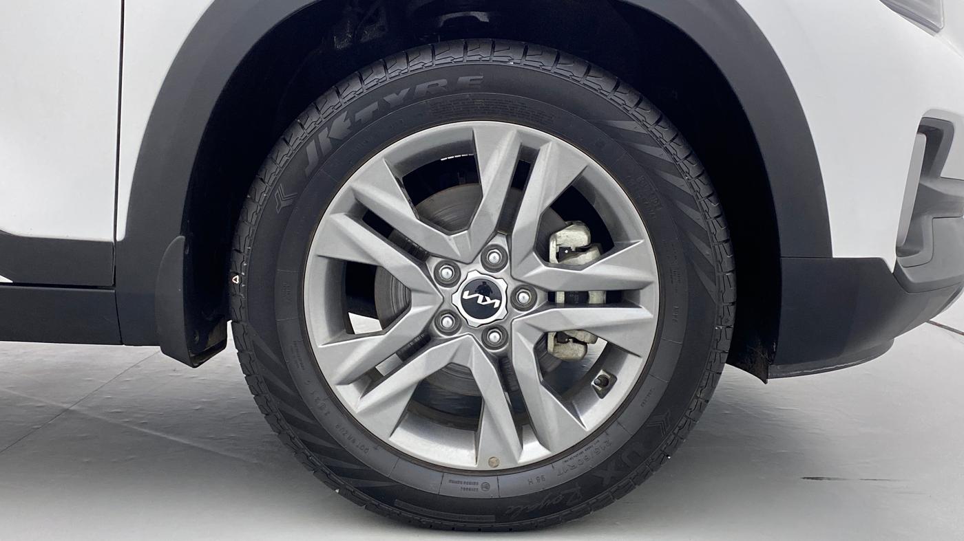 2021 KIA SELTOS HTX+ MT 1.5 DIESEL, Diesel, Manual, 6,413 km, Right Front Wheel