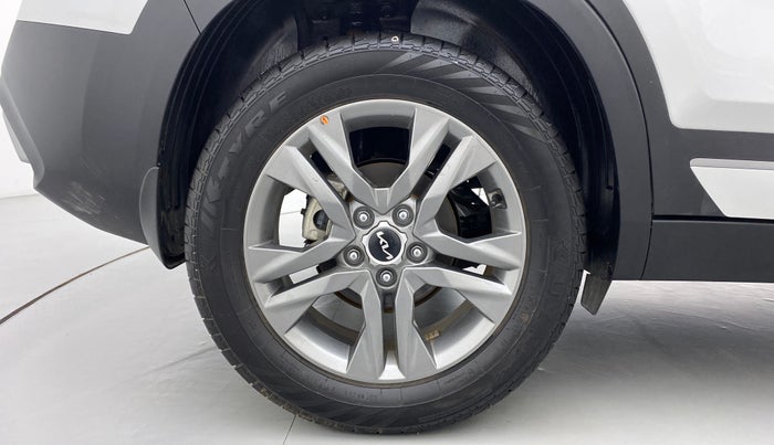 2021 KIA SELTOS HTX+ MT 1.5 DIESEL, Diesel, Manual, 6,413 km, Right Rear Wheel