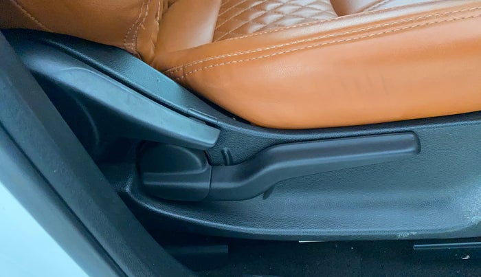 2021 Honda City 1.5L I-VTEC VX CVT, Petrol, Automatic, 27,451 km, Driver Side Adjustment Panel