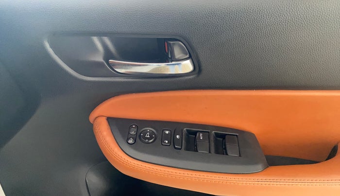 2021 Honda City 1.5L I-VTEC VX CVT, Petrol, Automatic, 27,451 km, Driver Side Door Panels Control