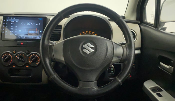 2014 Maruti Wagon R 1.0 LXI CNG, CNG, Manual, 78,445 km, Steering Wheel Close Up