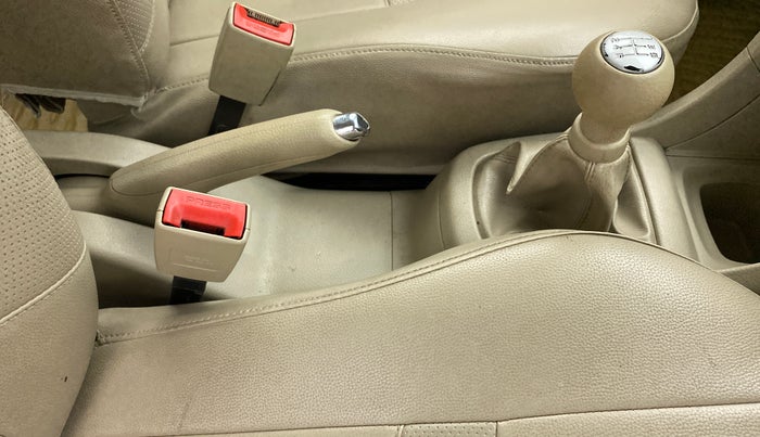 2013 Maruti Swift Dzire VXI, Petrol, Manual, 37,622 km, Gear Lever