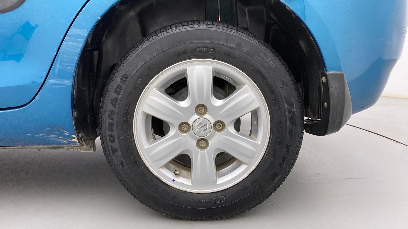 2013 Maruti Swift Dzire VXI, Petrol, Manual, 37,622 km, Left Rear Wheel