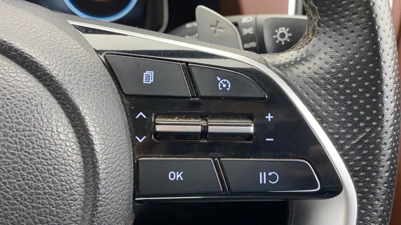 2022 Hyundai ALCAZAR PLATINUM(O) 7STR 1.5 AT, Diesel, Automatic, 55,324 km, Adaptive Cruise Control