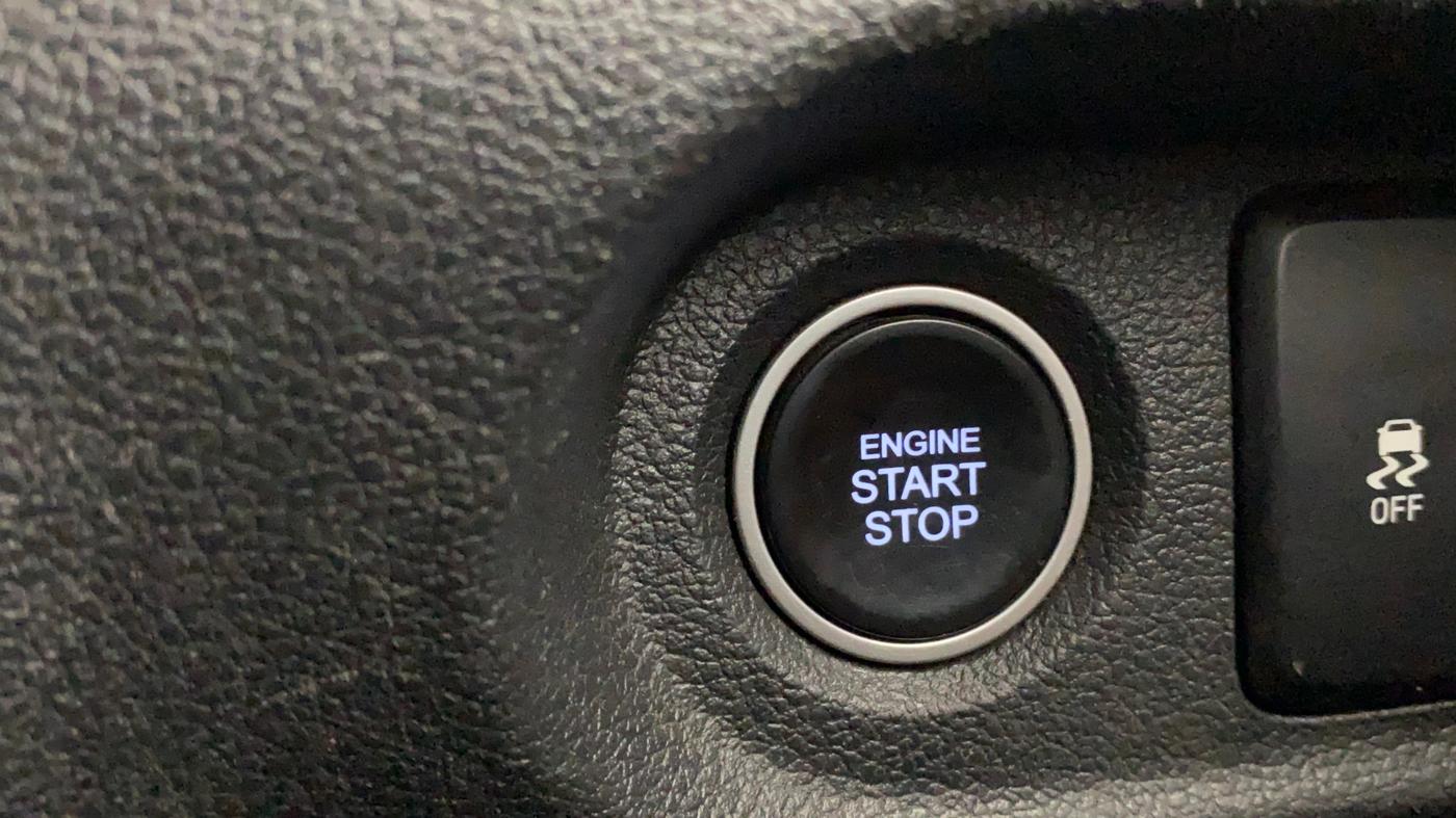 2022 Hyundai ALCAZAR PLATINUM(O) 7STR 1.5 AT, Diesel, Automatic, 55,324 km, Keyless Start/ Stop Button