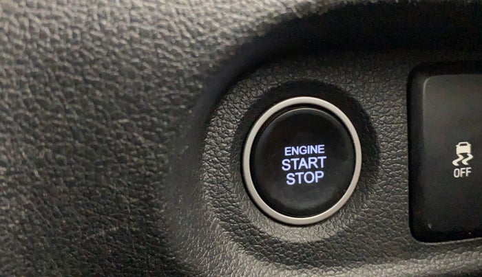 2022 Hyundai ALCAZAR PLATINUM(O) 7STR 1.5 AT, Diesel, Automatic, 55,307 km, Keyless Start/ Stop Button