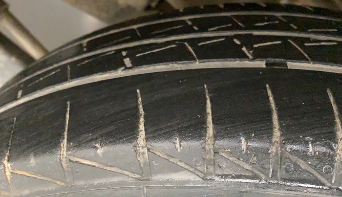 2021 Maruti Alto VXI PLUS, Petrol, Manual, 31,635 km, Left Rear Tyre Tread