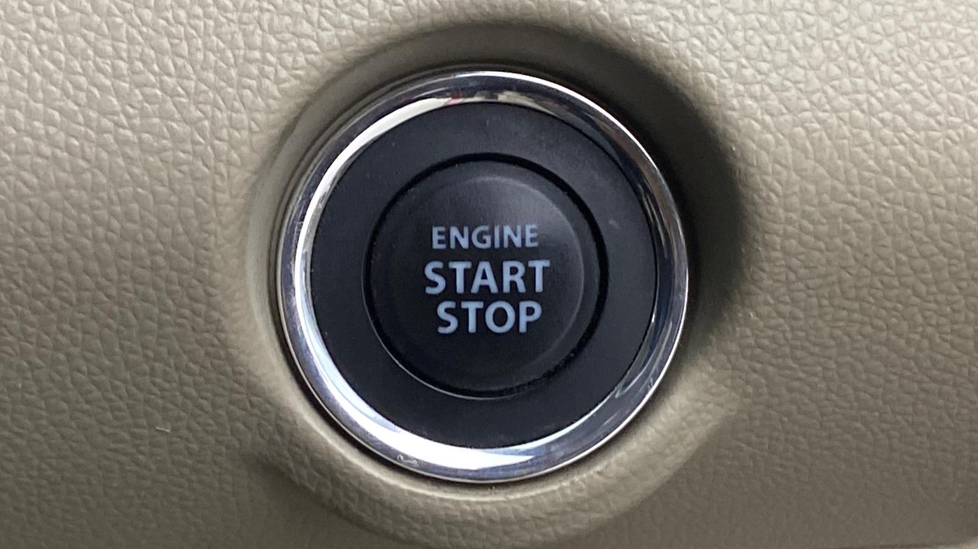 2017 Maruti Dzire ZDI, Diesel, Manual, 79,469 km, Keyless Start/ Stop Button