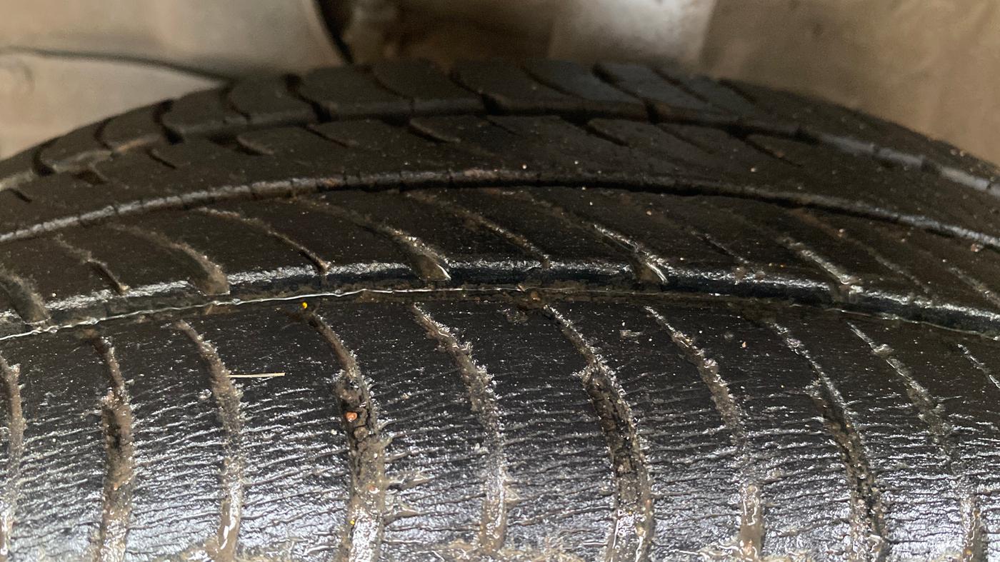 2019 Maruti New Wagon-R ZXI 1.2 AMT, Petrol, Automatic, 19,698 km, Left Front Tyre Tread