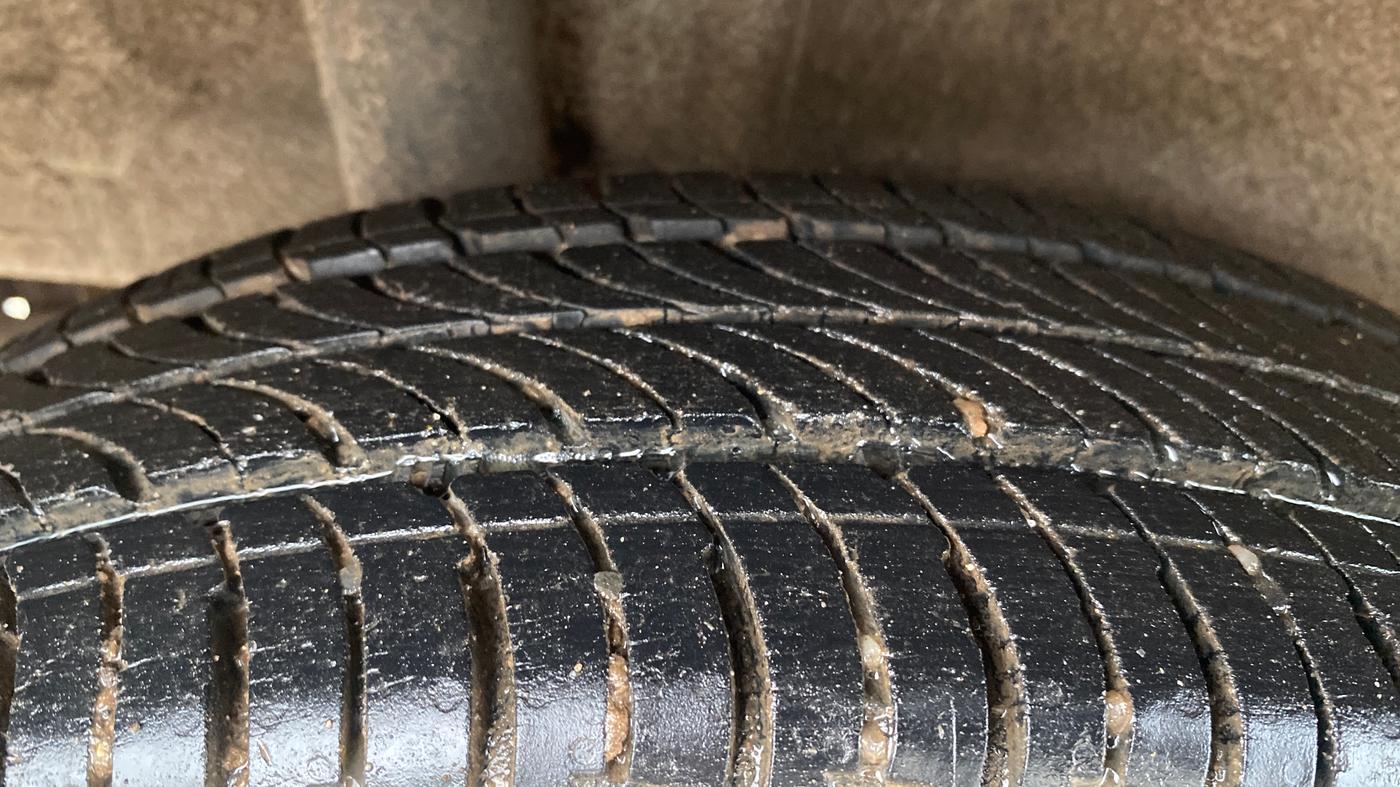 2019 Maruti New Wagon-R ZXI 1.2 AMT, Petrol, Automatic, 19,698 km, Right Rear Tyre Tread