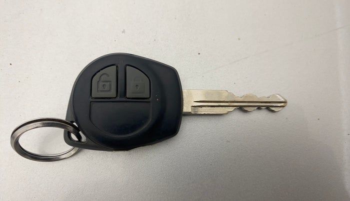 2015 Maruti Wagon R 1.0 VXI, Petrol, Manual, 63,825 km, Key Close Up