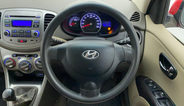 2010 Hyundai i10 SPORTZ 1.2 KAPPA2, Petrol, Manual, 40,952 km, Steering Wheel Close Up
