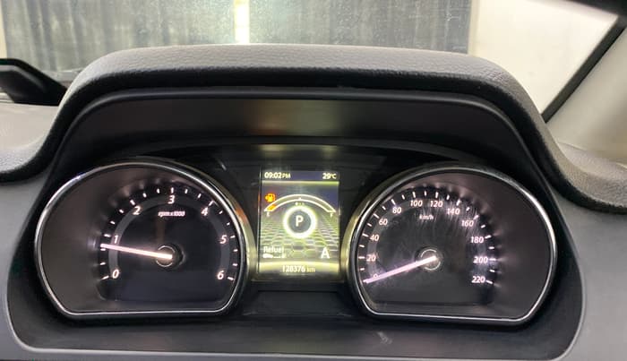 2017 Tata Hexa XTA 4X2 7 STR, Diesel, Automatic, 1,28,376 km, Odometer Image