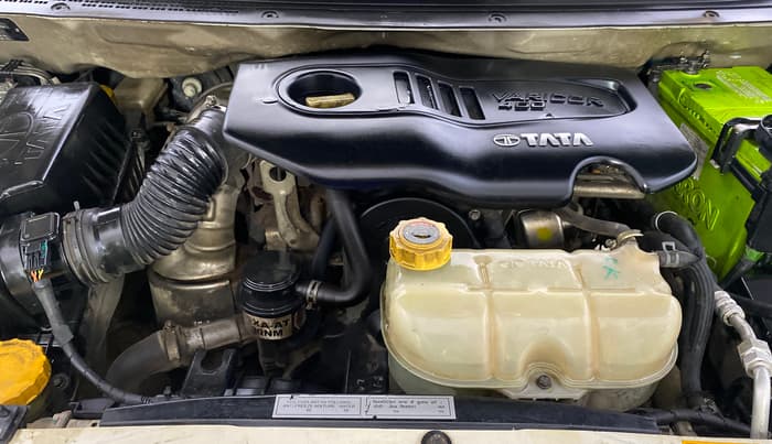 2017 Tata Hexa XTA 4X2 7 STR, Diesel, Automatic, 1,28,376 km, Engine View