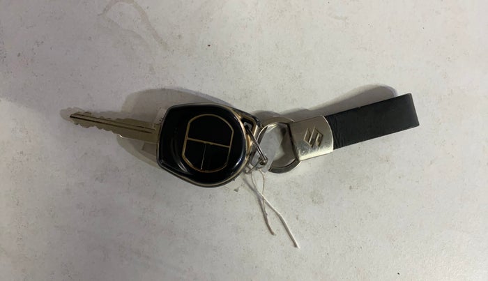 2023 Maruti FRONX DELTA PLUS 1.2L AGS, Petrol, Automatic, 25,706 km, Key Close Up