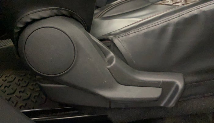 2023 Maruti FRONX DELTA PLUS 1.2L AGS, Petrol, Automatic, 25,706 km, Driver Side Adjustment Panel