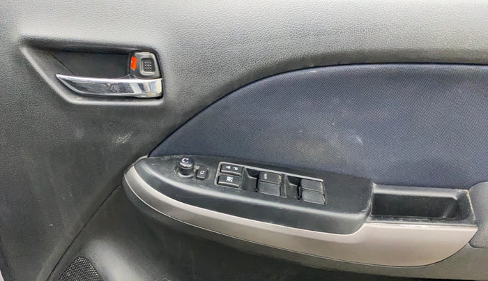 2021 Maruti Baleno ZETA PETROL 1.2, Petrol, Manual, 53,607 km, Driver Side Door Panels Control