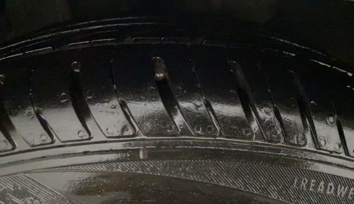 2018 Tata TIGOR XZ PETROL, CNG, Manual, 41,636 km, Right Rear Tyre Tread