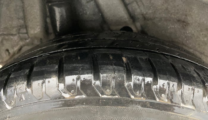 2019 Hyundai Verna 1.6 VTVT SX, Petrol, Manual, 75,966 km, Right Rear Tyre Tread