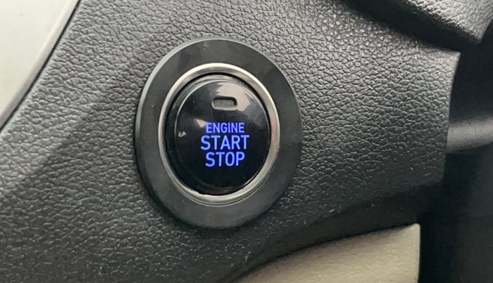 2019 Hyundai Verna 1.6 VTVT SX, Petrol, Manual, 75,966 km, Keyless Start/ Stop Button