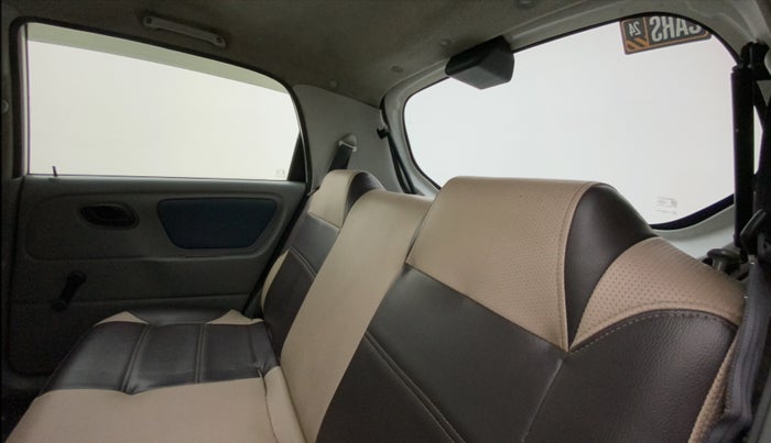 2014 Maruti Alto K10 VXI, Petrol, Manual, 81,896 km, Right Side Rear Door Cabin