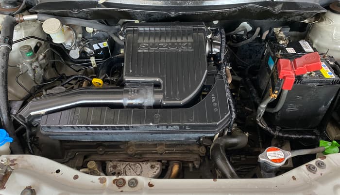 2015 Maruti Swift VXI, Petrol, Manual, 30,654 km, Engine View