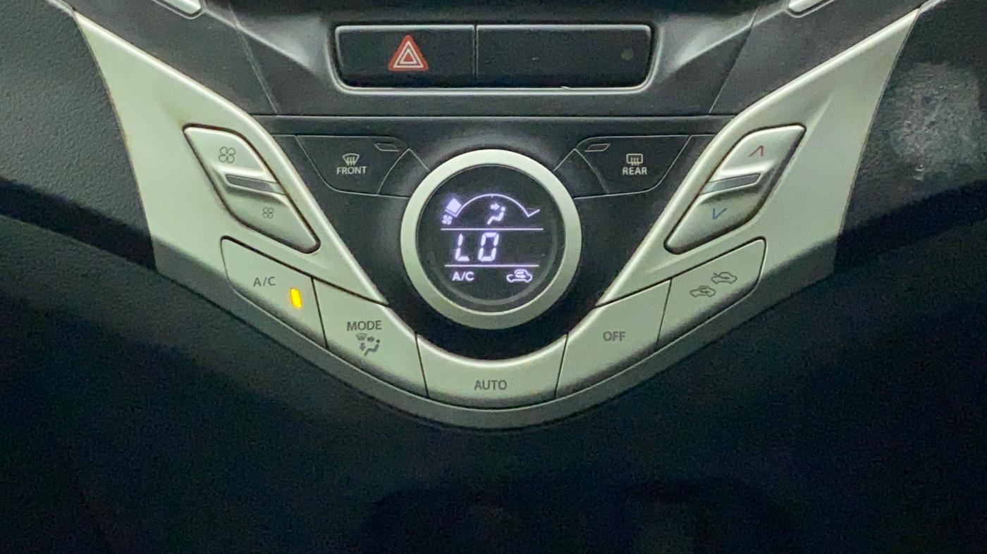 2015 Maruti Baleno ALPHA PETROL 1.2, Petrol, Manual, 76,625 km, Automatic Climate Control