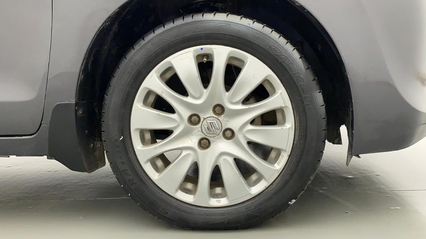 2015 Maruti Baleno ALPHA PETROL 1.2, Petrol, Manual, 76,625 km, Right Front Wheel