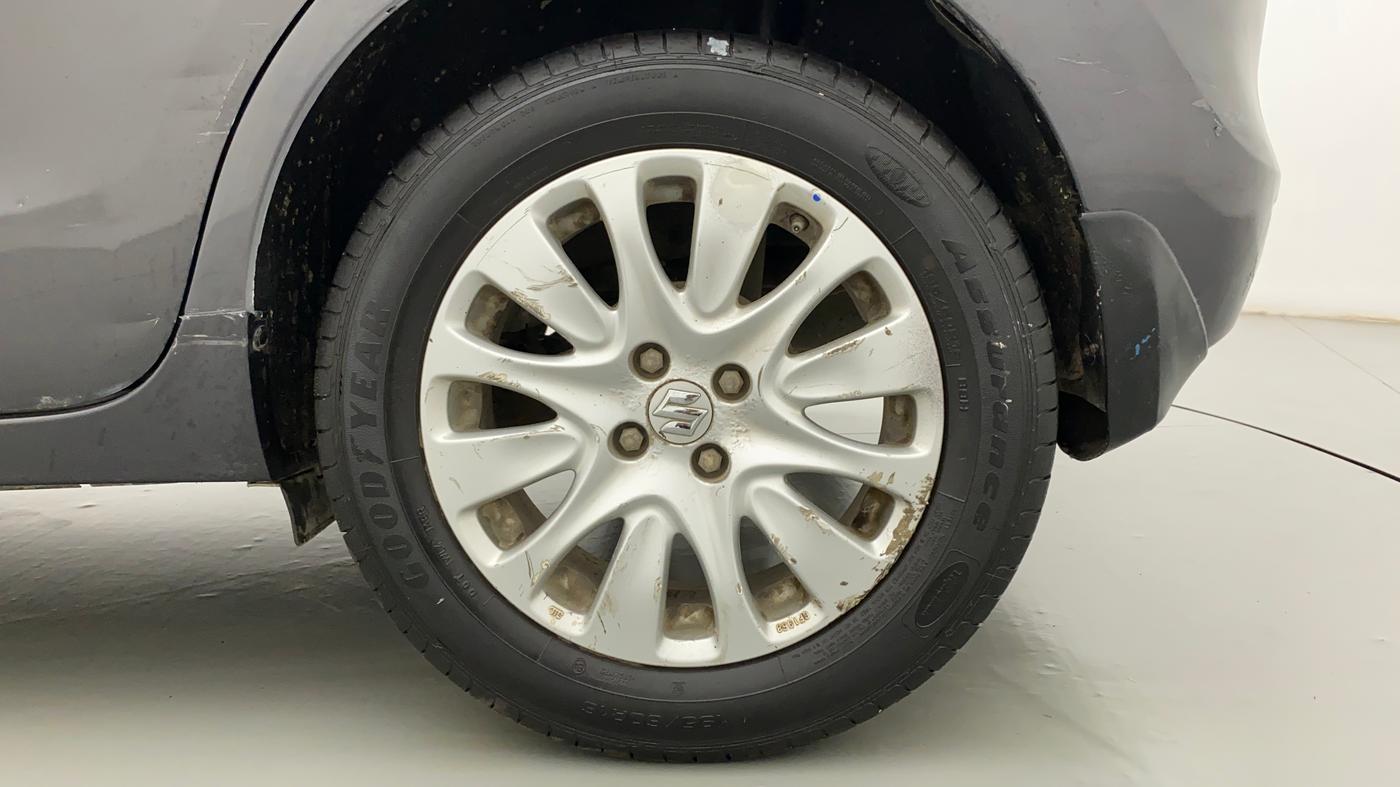 2015 Maruti Baleno ALPHA PETROL 1.2, Petrol, Manual, 76,625 km, Left Rear Wheel