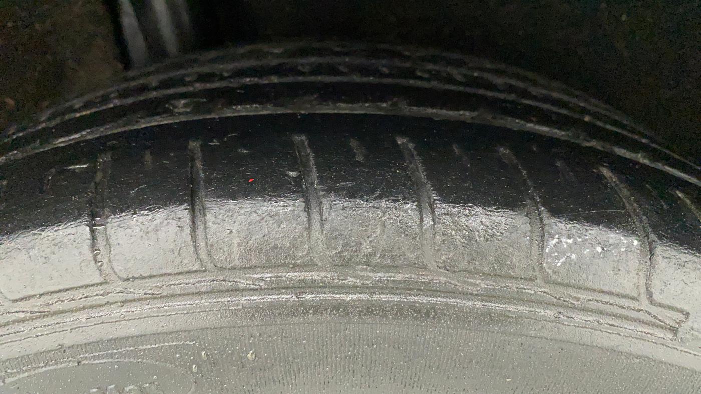 2015 Maruti Baleno ALPHA PETROL 1.2, Petrol, Manual, 76,625 km, Right Rear Tyre Tread