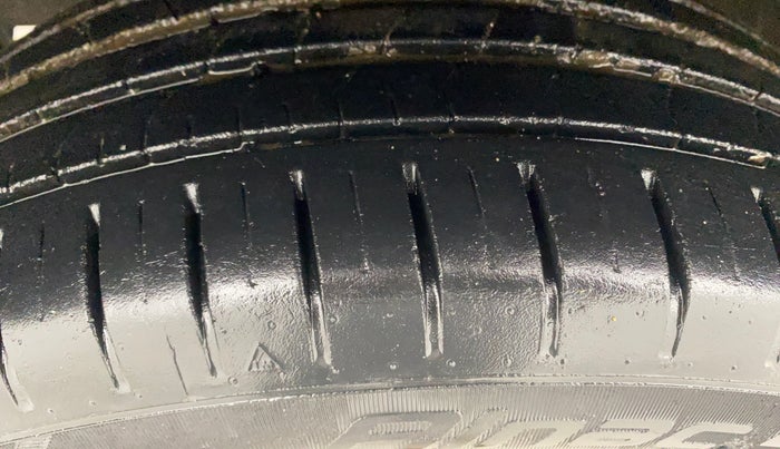 2021 Maruti Baleno ALPHA PETROL 1.2, Petrol, Manual, 37,741 km, Left Front Tyre Tread