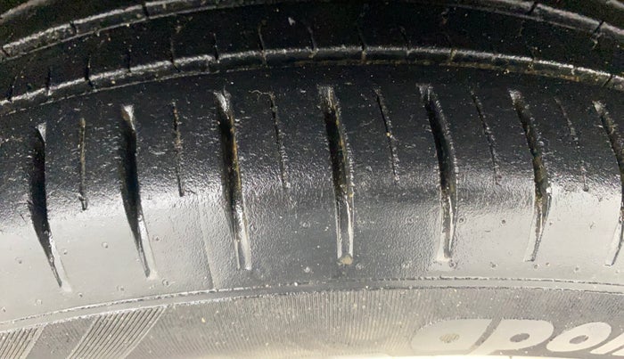 2021 Maruti Baleno ALPHA PETROL 1.2, Petrol, Manual, 37,741 km, Right Front Tyre Tread