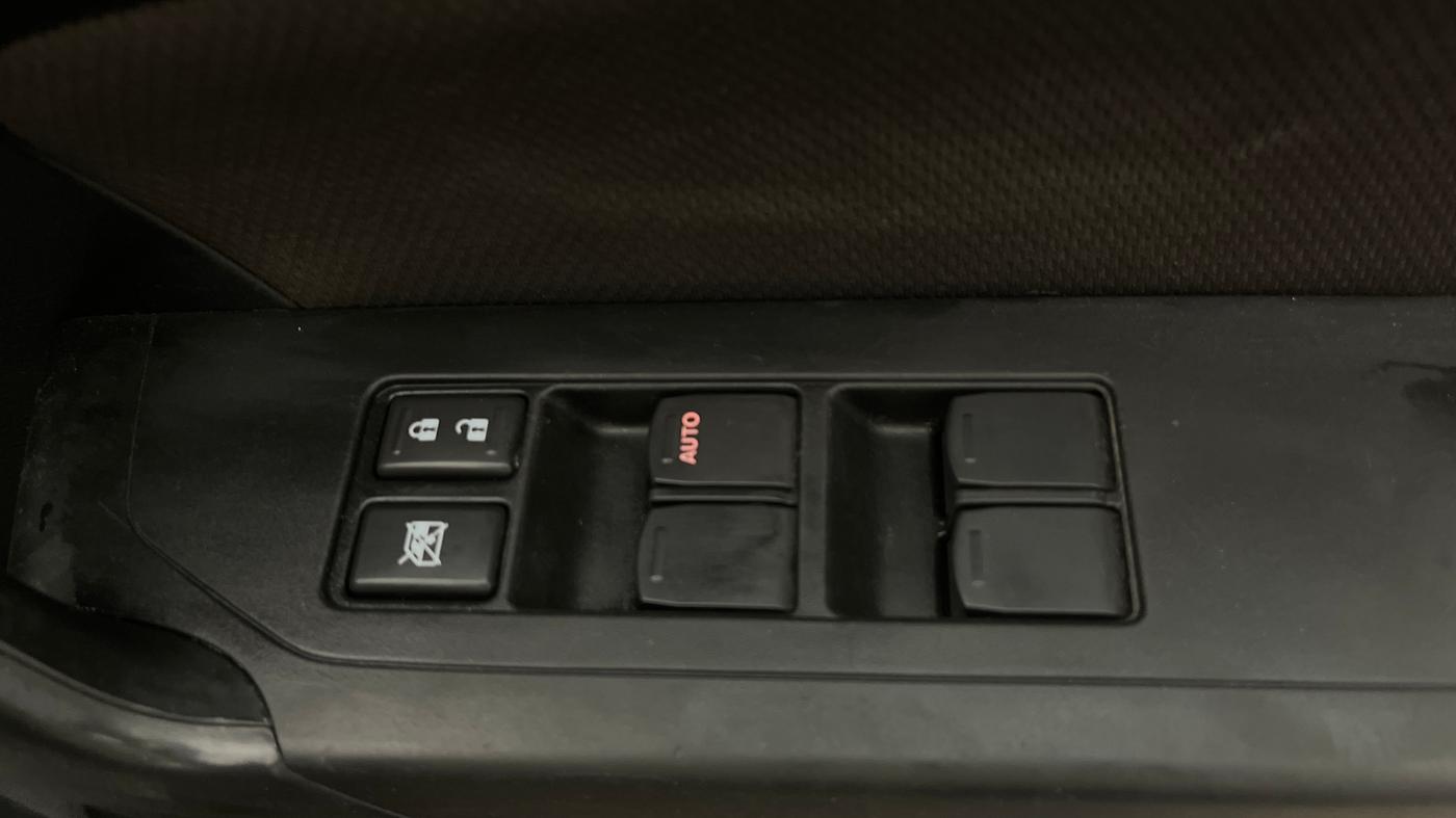 2021 Toyota URBAN CRUISER MID GRADE AT, Petrol, Automatic, 33,078 km, Driver Side Door Panels Control