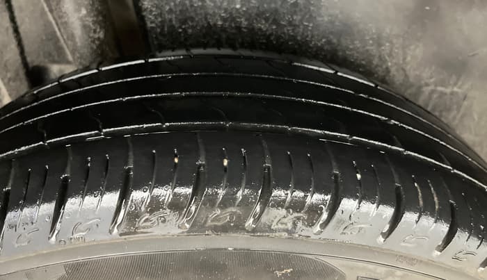 2021 Toyota URBAN CRUISER MID GRADE AT, Petrol, Automatic, 33,078 km, Right Rear Tyre Tread