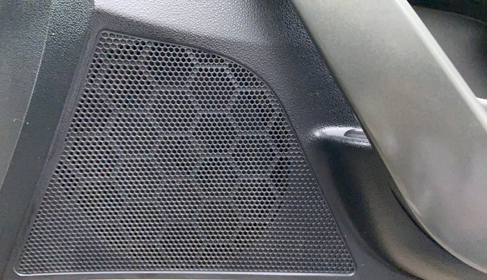 2018 Mahindra XUV500 W9, Diesel, Manual, 98,201 km, Speaker