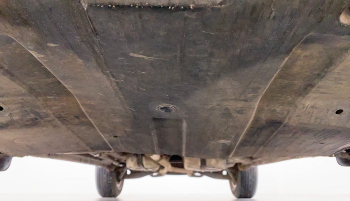 2018 Mahindra XUV500 W9, Diesel, Manual, 98,201 km, Front Underbody