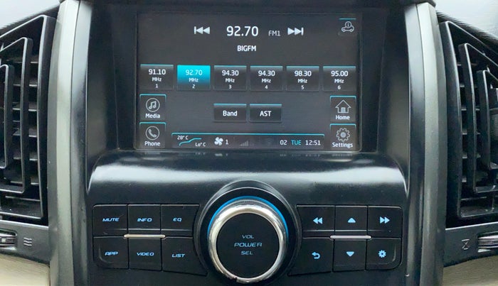 2018 Mahindra XUV500 W9, Diesel, Manual, 98,201 km, Infotainment System