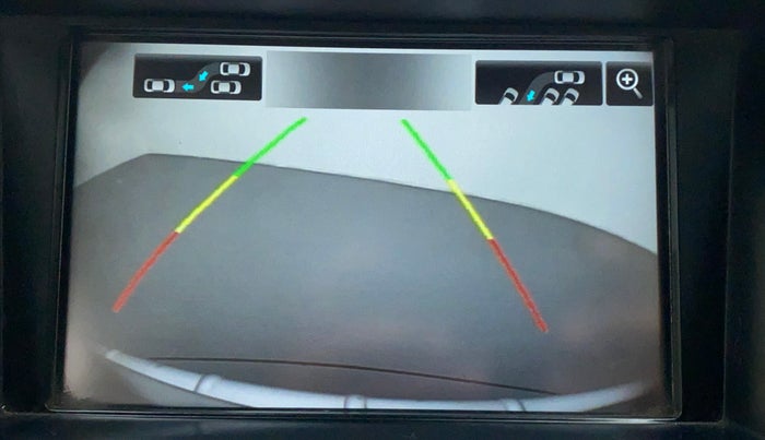 2018 Mahindra XUV500 W9, Diesel, Manual, 98,201 km, Parking Camera