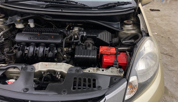 2015 Honda Mobilio 1.5L I-VTEC S, Petrol, Manual, 1,30,509 km, Engine View - Left