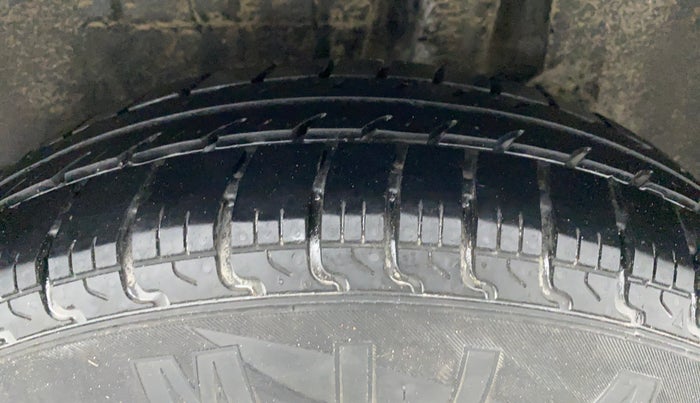 2018 Maruti Dzire VDI, Diesel, Manual, 64,876 km, Left Rear Tyre Tread