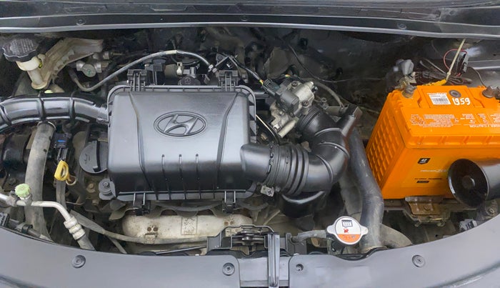 2015 Hyundai i10 MAGNA 1.1, Petrol, Manual, 47,411 km, Engine View