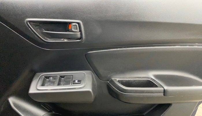 2023 Maruti Swift LXI, Petrol, Manual, 51,489 km, Driver Side Door Panels Control