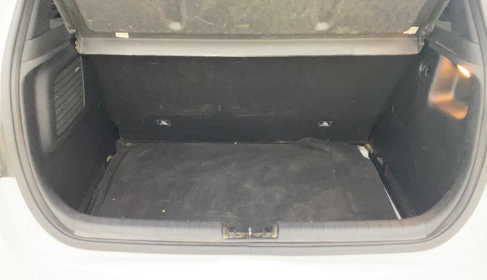 2023 Hyundai NEW I20 N LINE N8 1.0 TURBO DCT, Petrol, Automatic, 27,096 km, Boot Inside