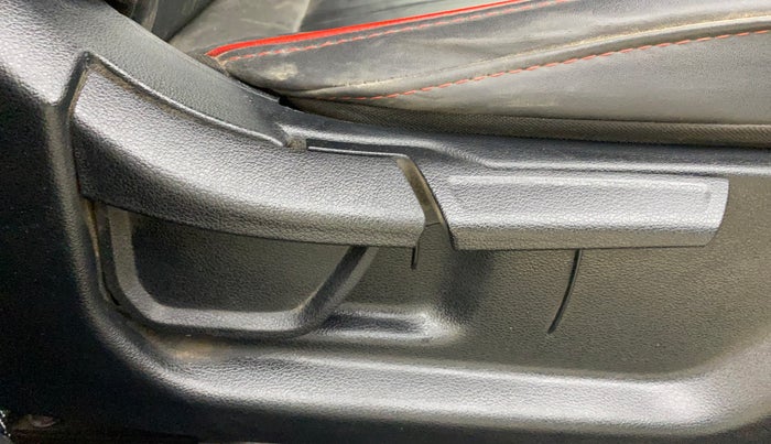 2023 Hyundai NEW I20 N LINE N8 1.0 TURBO DCT, Petrol, Automatic, 27,096 km, Driver Side Adjustment Panel