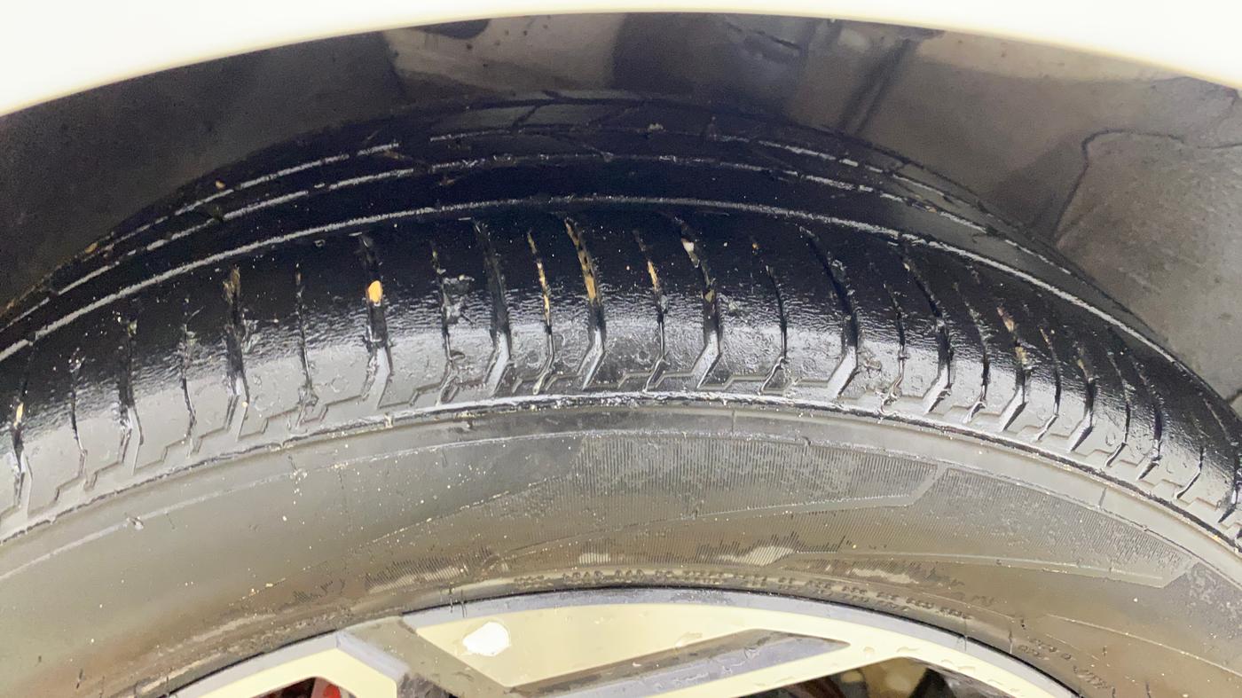 2023 Hyundai NEW I20 N LINE N8 1.0 TURBO DCT, Petrol, Automatic, 27,172 km, Left Front Tyre Tread
