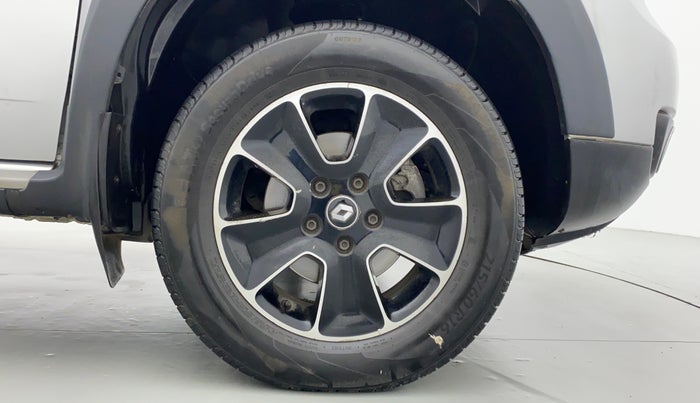 2017 Renault Duster RXZ AMT 110 PS, Diesel, Automatic, 89,537 km, Right Front Wheel